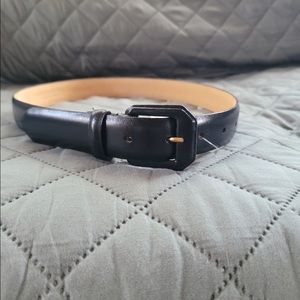 Women’s Black leather belt
